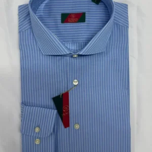 Camisa de vestir azul con rayas blancas